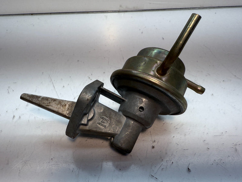 NOS Mechanical Fuel Pump Audi Bocar Brand  2479 C7-7