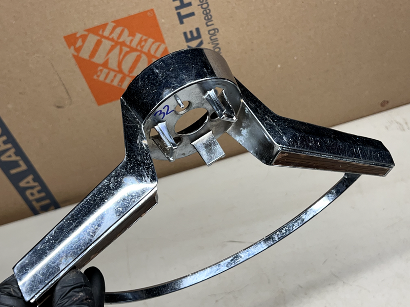 OEM 1965 1966 Chevy Impala Caprice Steering Wheel Horn Ring 3882985 65 66 B37-32