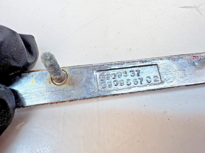 OEM 1967 Chevrolet Camaro Header Panel Trunk Emblem GM 3909137 E7-53