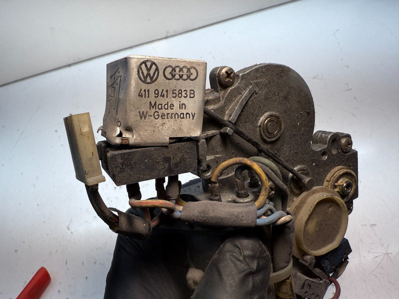 OEM 1988-1993 Volkswagen Audi B3 B4 Coupe Sun Roof Motor 811877795 C8-15