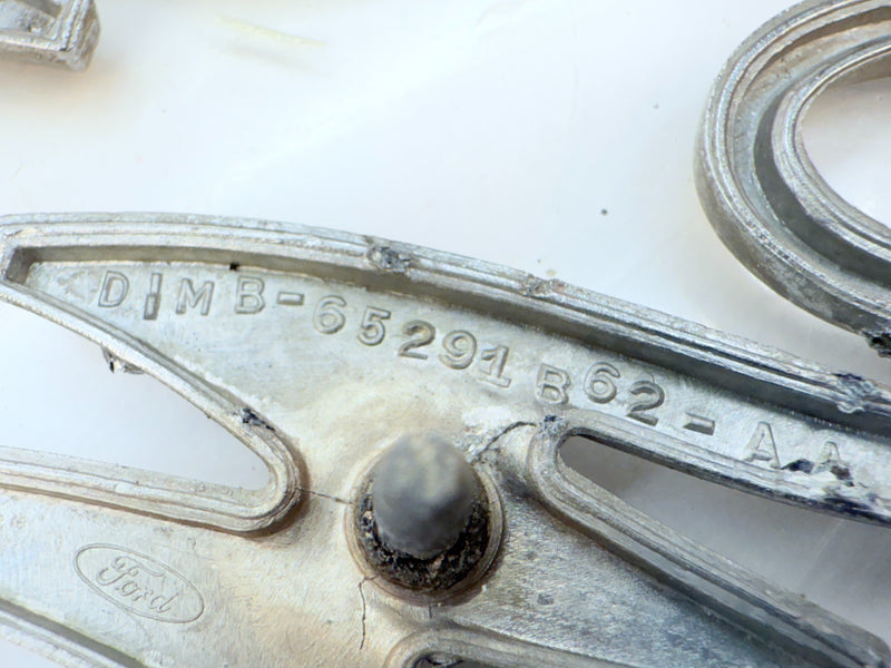 VINTAGE OEM 1971 1972 MERCURY MONTEREY PAIR SCRIPT EMBLEM BADGE E5-32