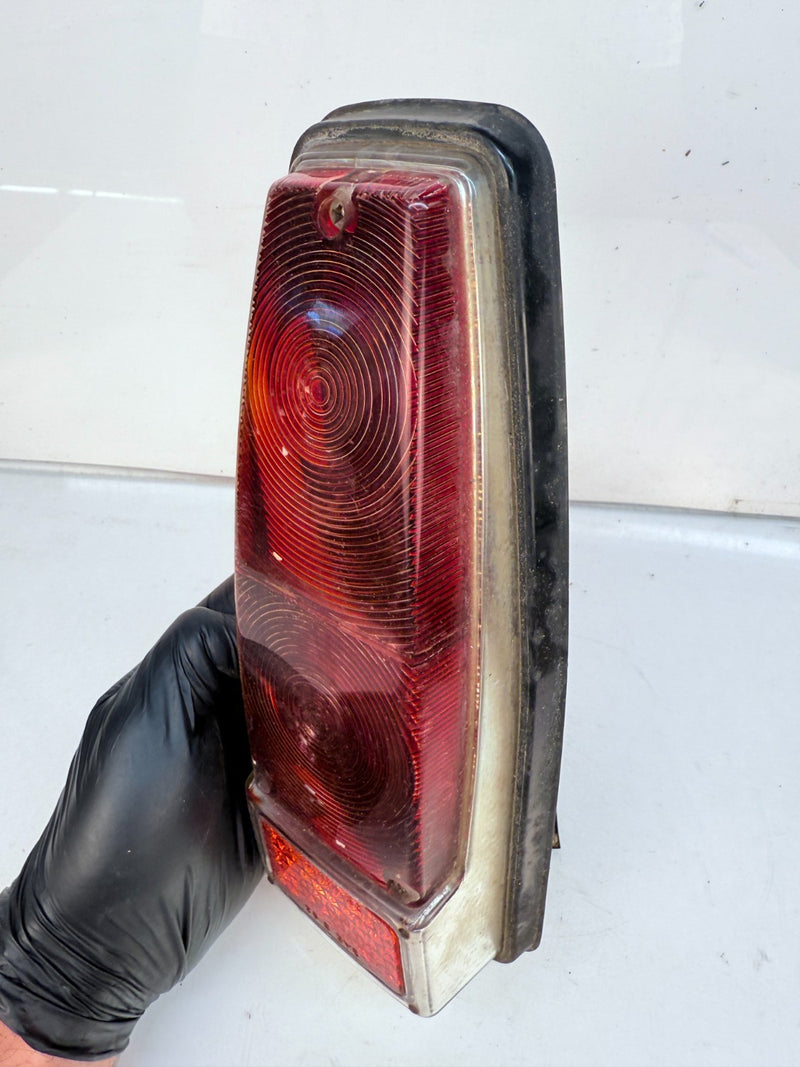 Vintage OEM Peugeot Genuine Rear Lens Tail Light BS 2515-G2 B75-38