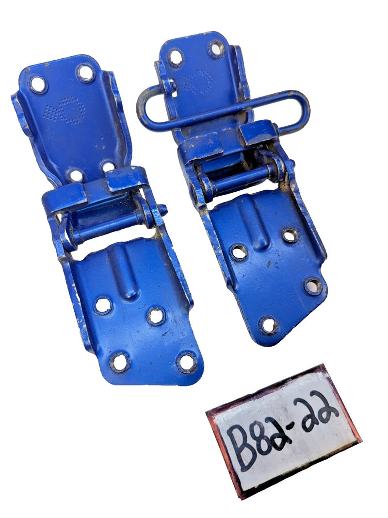 OEM GM 1968 - 1982 C3 Corvette RH Pair Door Hinges Passenger Side 1969 B82-22