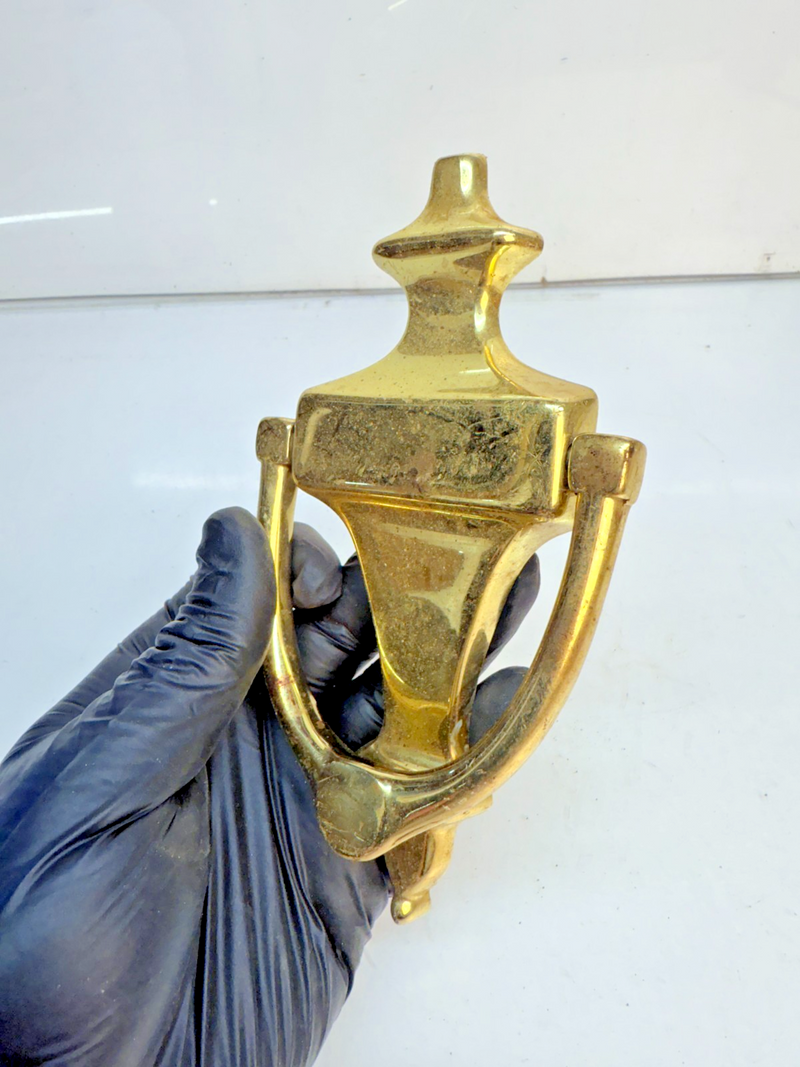 VINTAGE ANTIQUE BRASS TRADITIONAL DOOR KNOCKER 6" B68-18