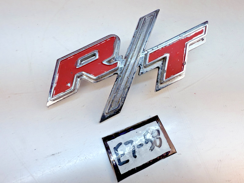 OEM Mopar 1969 Dodge Charger Coronet R/T Quarter Panel Emblem LH RH 69 E7-58