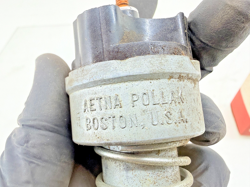 NOS 1960 - 1977 FORD MUSTANG FALCON BRONCO IGNITION SWITCH C3AZ-11572-A B71-62
