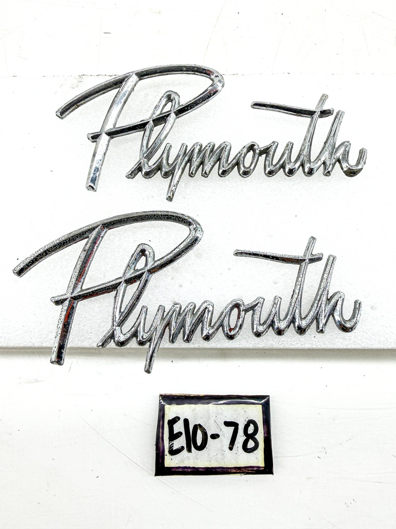 Vintage 1959 1960 PLYMOUTH SCRIPT EMBLEM PAIR MOPAR 1902613 E10-78