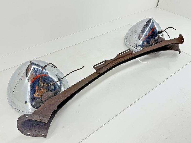 RARE OEM 1930's CM HALL HEADLAMPS & MOUNT BAR HEAD LIGHTS HOT RAT ROD U5B-118