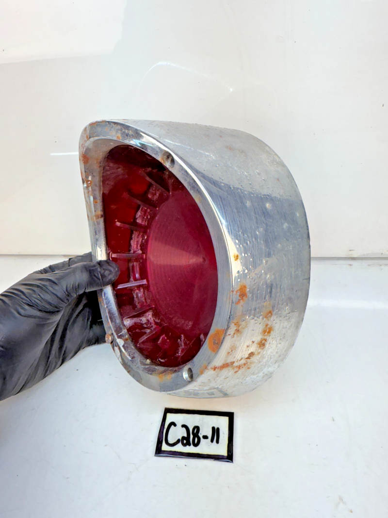 OEM 1960 Dodge DART PHOENIX Tail light Bezel & LENS 102782 C28-11