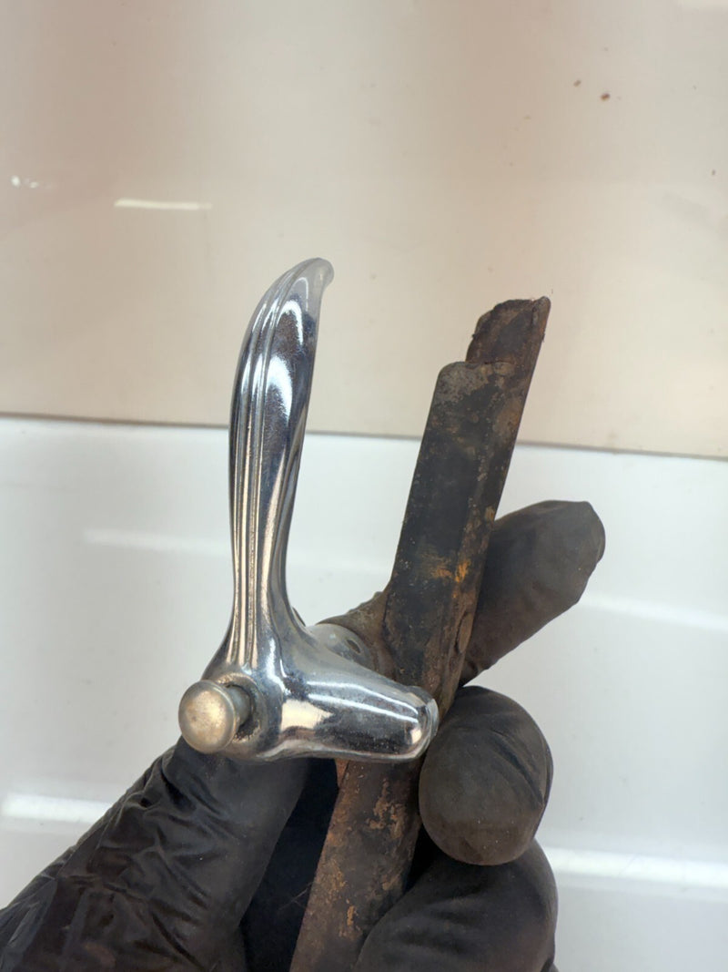 OEM 1942 - 1948 Ford Wind Vent Wing Locks Levers Handles B65-14