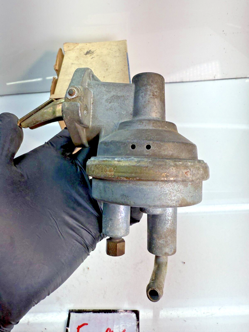 NORS 1969 - 1974 Ford Bronco 200 6cyl Fuel Pump 40690 69 70 71 72 73 74 F-96