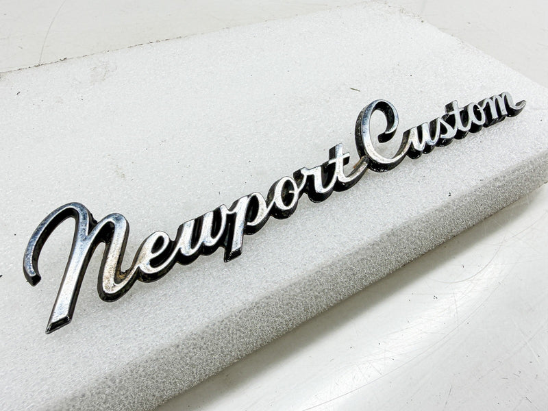 OEM 1969 - 1971 CHRYSLER NEWPORT CUSTOM SCRIPT EMBLEM 2901360 E10-71
