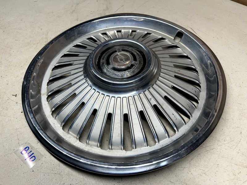 OEM 1965 Chevrolet Hub Caps 14" Chevy Wheel Cover Hubcap Chevelle 65 B40-9