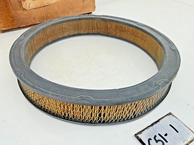 NOS 1957 Ford Fairlane Ranchero Custom 6cyl Air Cleaner Element B7A-9601-A B51-1