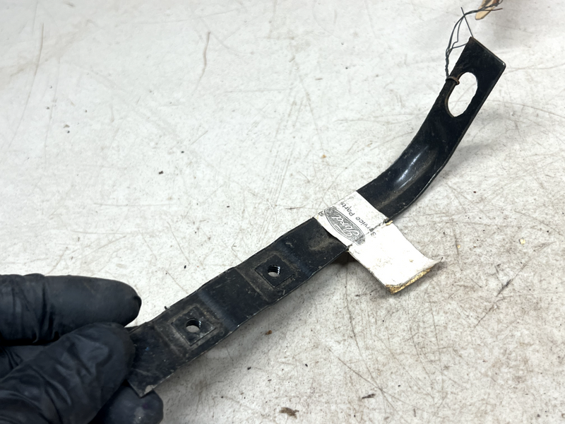 NOS 1973 FORD PINTO FRONT BUMPER PASSENGER SIDE END BRACE BRACKET 73 B30-103