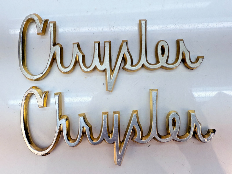 OEM 1962 CHRYSLER NEWPORT WINSOR GOLD PAIR of FRONT FENDER EMBLEM BADGE B32-321