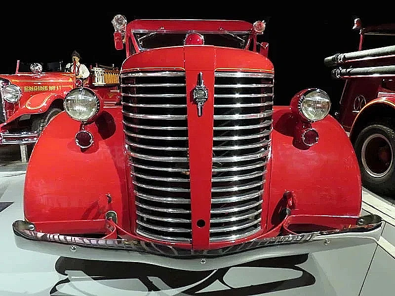 OEM 1938 - 1946 American LaFrance 500 600 Fire Truck Bullet Headlights Rat Rod