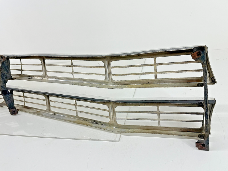 Original 1967 FORD GALAXIE 500 XL LTD GRILLE C7AZ-8200-A 67 U5B-116