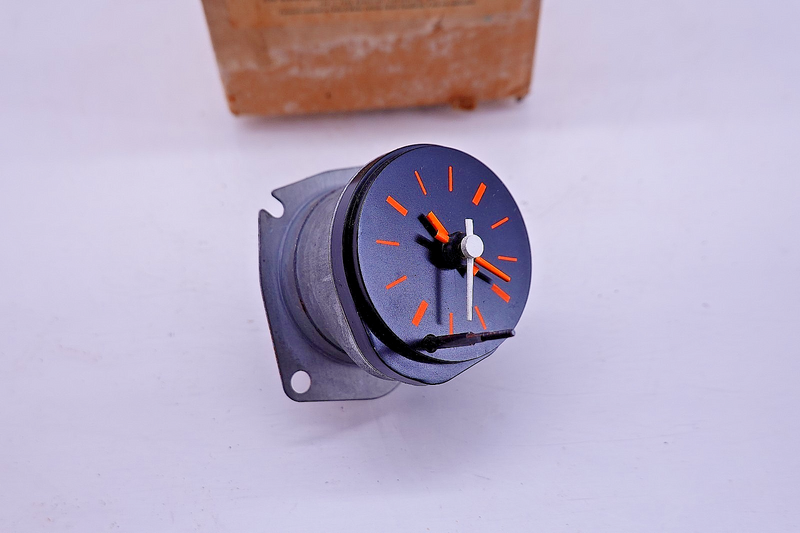 NOS Original 1978 Ford Fairmont Mercury Zephyr Dash Clock D8BZ-15000-A C55-6