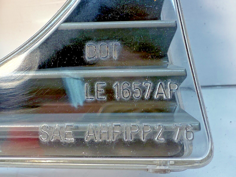 NOS OEM Mercedes Benz W123 240D 300D 300TD Right Head Light Trim C6-8