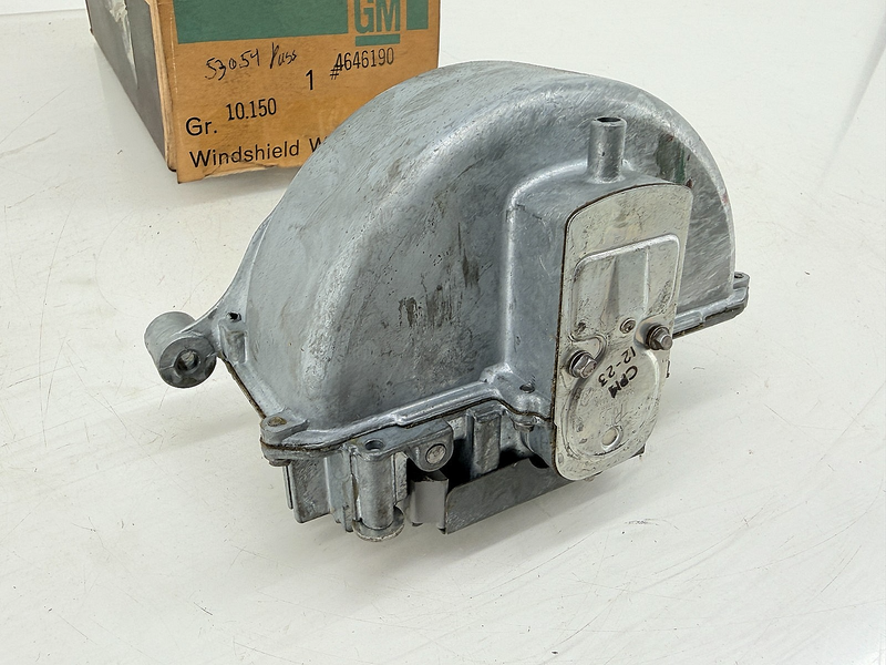 NOS 1953 1954 Chevrolet 2 Speed Windshield Wiper Washer Motor GM 4646190 C70-4