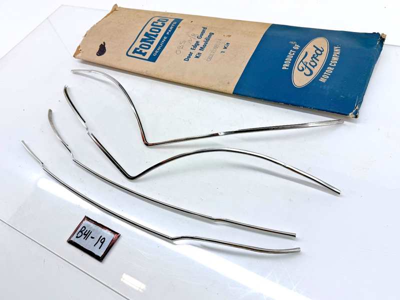 NOS ORIGINAL 1968 FORD FALCON DOOR EDGE GUARDS KIT 4 DOOR C8DZ-5420910-A B41-19