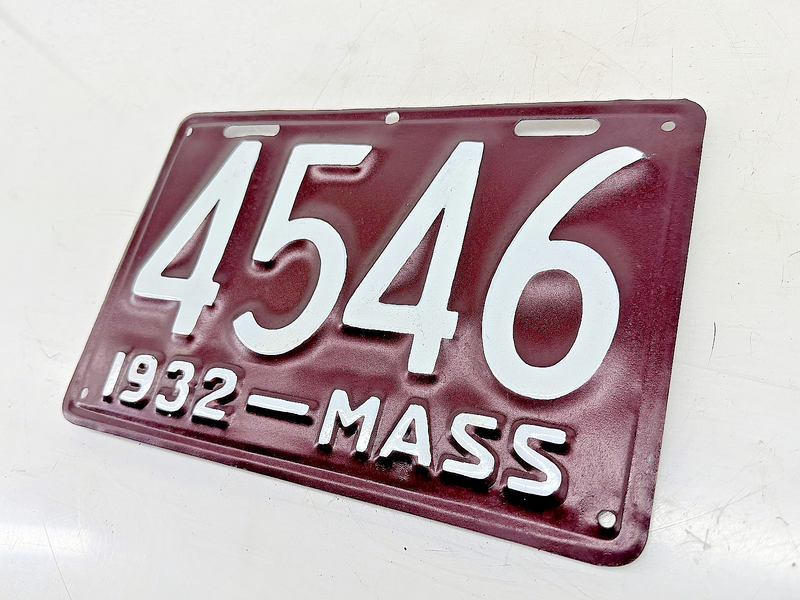 Repainted 1932 4546 Massachusetts License Plate Sign MA 4546 C76-22