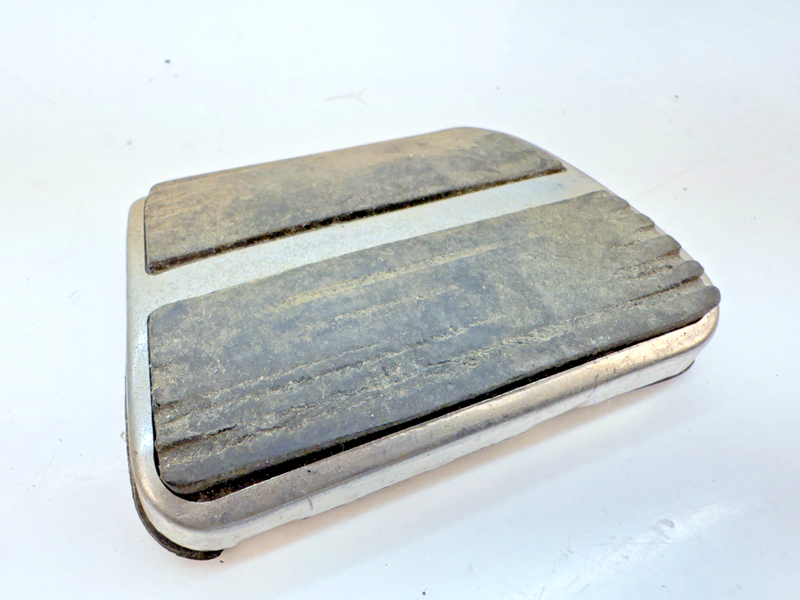 OEM GM 1967 - 1981 Corvette CAMARO FIREBIRD BRAKE/CLUTCH PEDAL PAD & TRIM B83-16