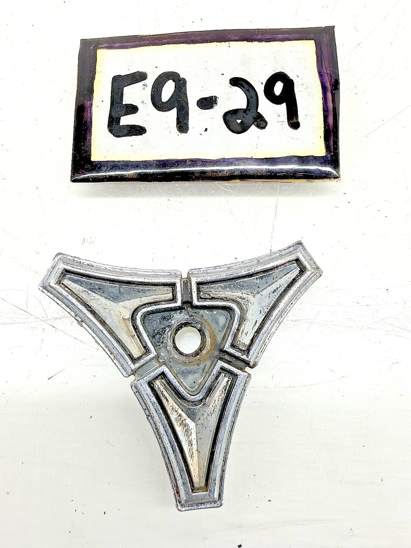 OEM 1968 1969 DODGE DART CORONET ROOF PILLAR EMBLEM 2841393 E9-29