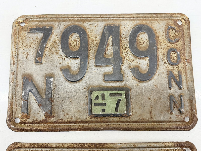 Original Paint 1947 CT 7N 949 CONN PAIR License Plate Garage Sign C47-61