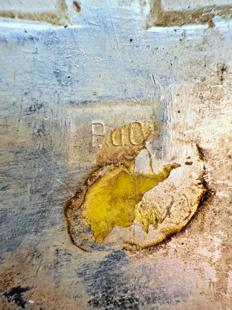 OEM Volvo Penta 270 EMBLEM BADGE B32-320