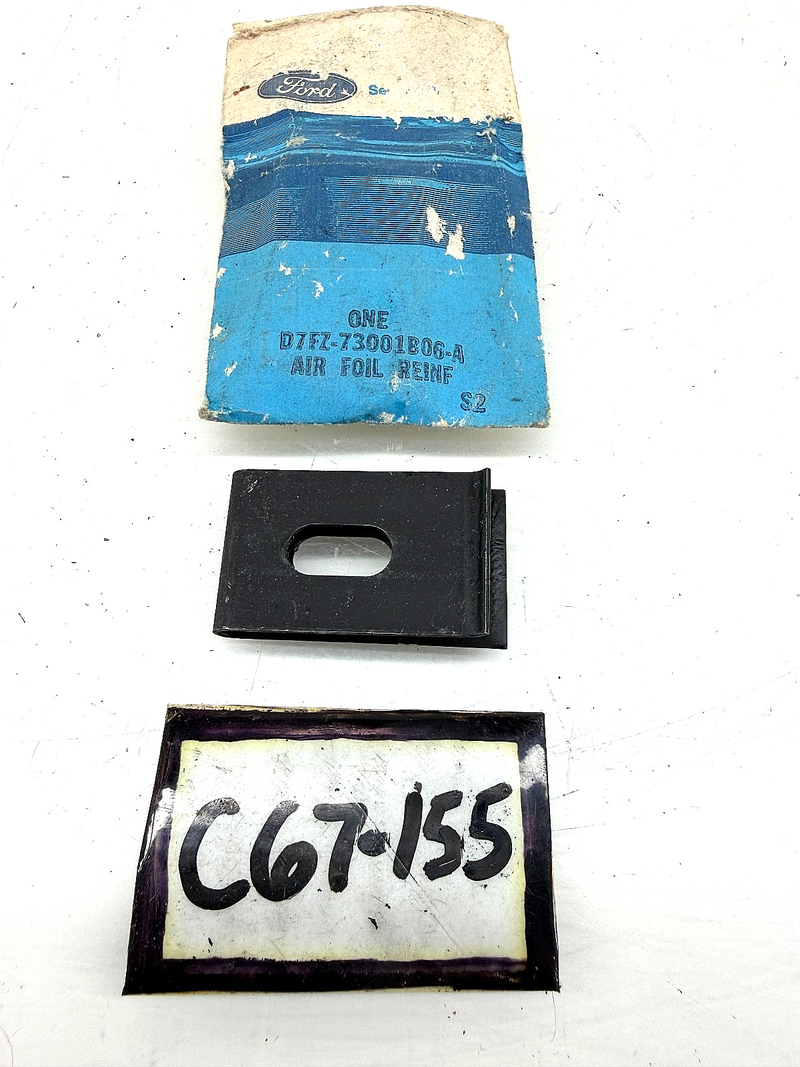 NOS 1977 - 1980 Ford Mustang Pinto Air Foil Retainer Clip D7FZ-73001806-A C67