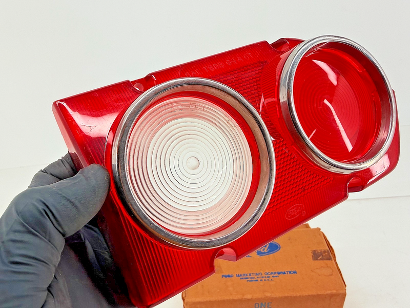 NOS 1964 Mercury Colony Park Wagon Tail Light C4GY-13450-C C63-11