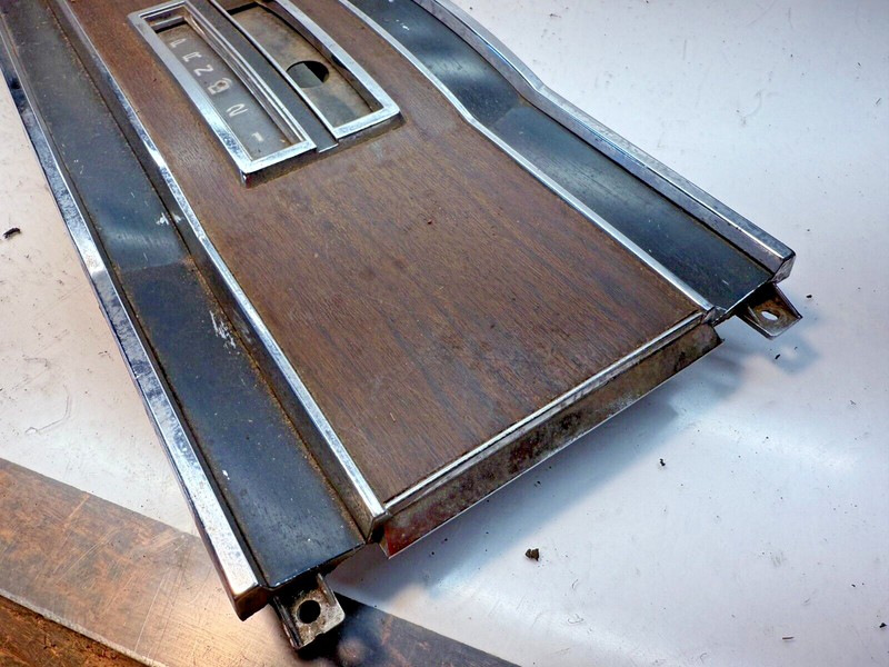 OEM 1969 1970 DODGE SUPERBEE PLYMOUTH ROAD RUNNER AUTO CONSOLE TOP 2589849 B44-7
