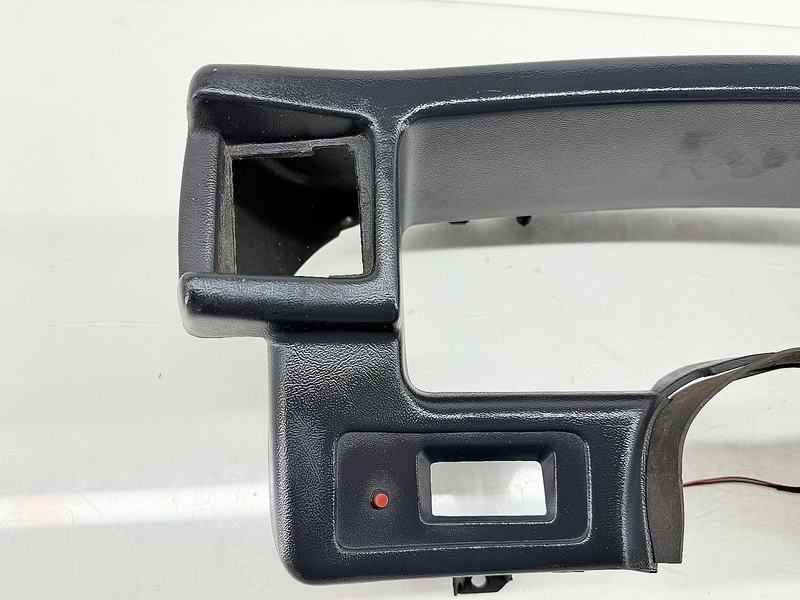OEM 1987 - 1989 Mustang Speedo Gauge Instrument Panel Cluster Trim Bezel C65-19