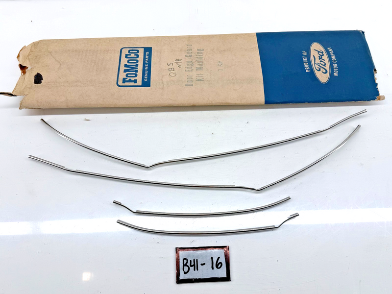 NOS 1968 1969 Fairlane 500 Torino DOOR EDGE GUARDS KIT 4DR C80Z-5420910-A B41-16