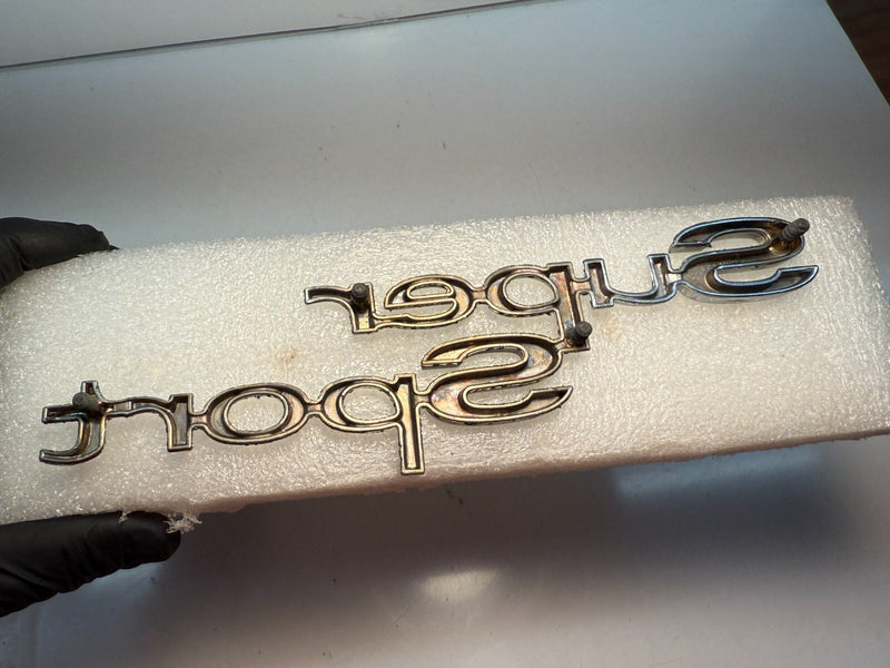 Genuine GM 1967 Chevelle 396 SUPER SPORT SS Quarter Panel Emblem B32-37