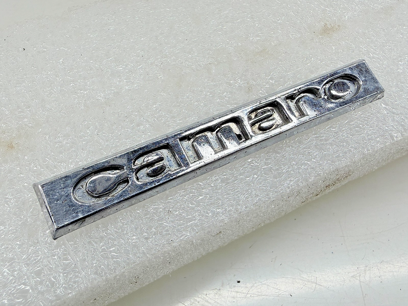 OEM 1967 Chevrolet Camaro Header Panel Trunk Emblem GM 3909137 3909567 E9-66