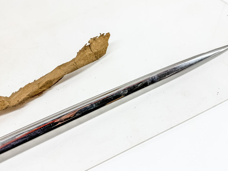 NOS 1953 1954 CHEVROLET Right Rear Quarter Fender Trim Spear 4603306 S-130