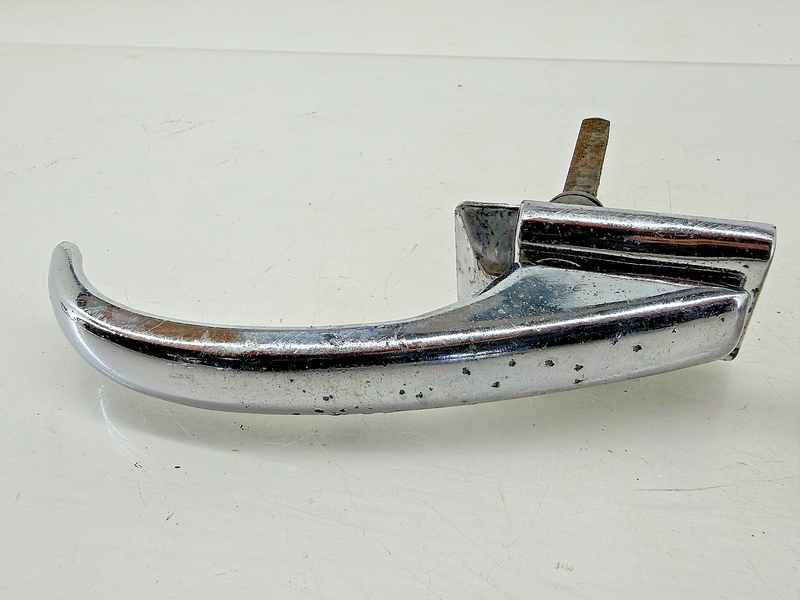 Vintage 1942 - 1947 MERCURY PASSENGER CAR PAIR OUTSIDE DOOR HANDLES C67-5