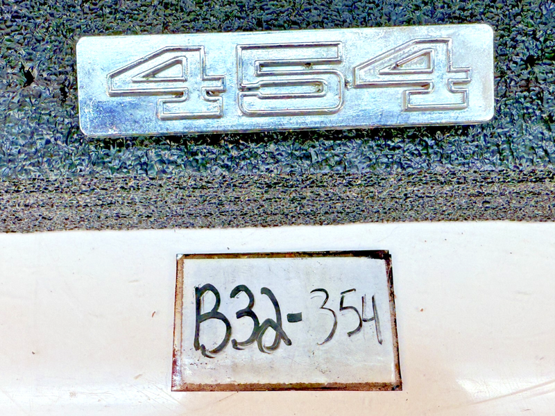 OEM Vintage 1970's Chevrolet GMC 454 Emblem Badge 328623 B32-354