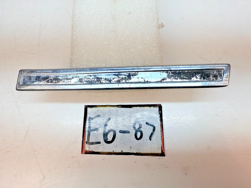 OEM 1960 Chevrolet Impala #6 Right Front Fender Chrome Molding Trim Louver E6-87