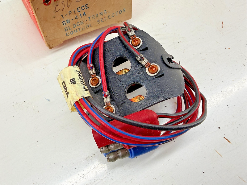NOS 1960 - 1964 Ford Falcon Galaxie Comet Neutral Safety Switch C3DZ-7A217-A C62