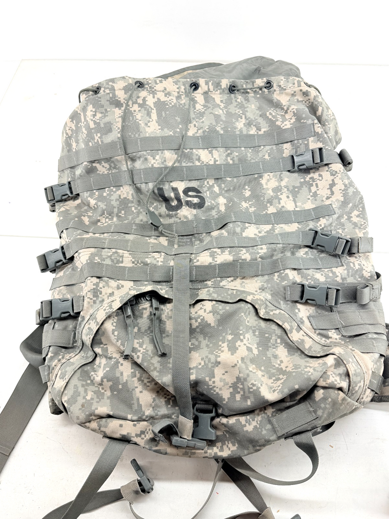 US Army MOLLE II Modular Lightweight Rucksack Backpack ACU/UCP Digital Camo 2