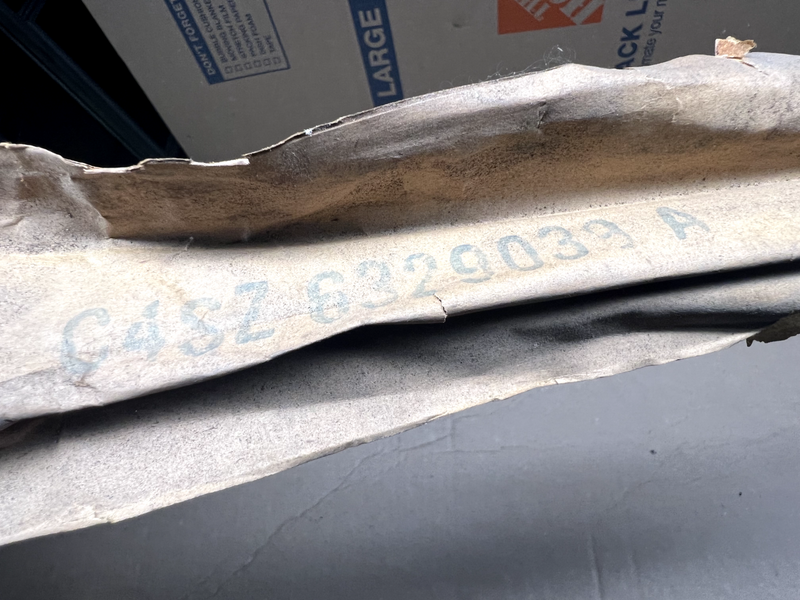 NOS OEM 1964-1966 Ford Thunderbird Quarter Moulding Left 24-1/8" 64 65 66 S1-2