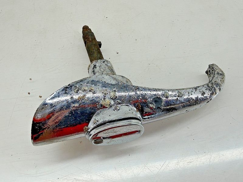 Vintage 1942 - 1946 1947 Chevrolet Aero Rear Trunk Handle Pontiac Chevy C34-50