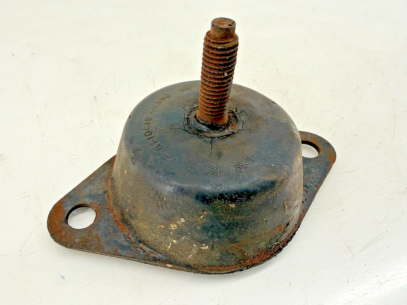 OEM 1963 - 1969 FORD TRUCK BODY BOLT INSULATOR ABSORBER C4TB-8100149-A B78-49