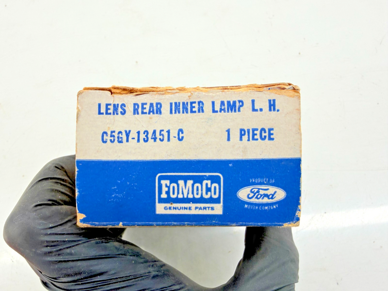 NOS 1965 FORD MERCURY COMET VILLAGER WAGON LH TAILLIGHT LENS C5GY-13451-C C57-76