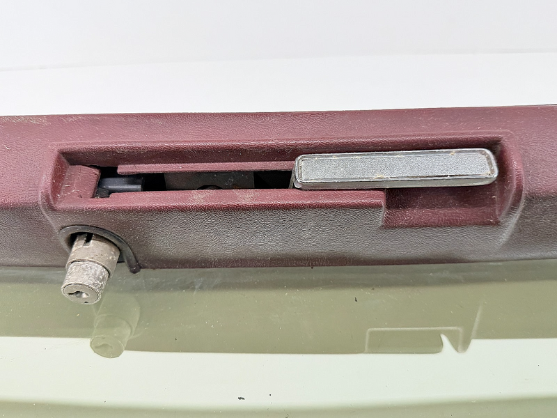 OEM 1979 - 1986 FORD MUSTANG T-TOPS REMOVABLE GLASS SET TTOPS U3B-49