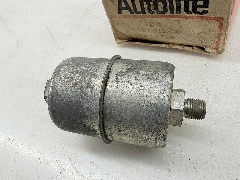 NOS 1959 - 1968 FORD FALCON THUNDERBIRD GAS FUEL FILTER C0DZ-9155-A C77-27